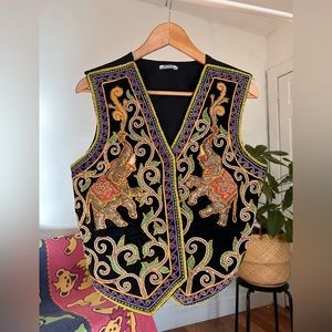Vintage Velvet Embroidered Elephant Vest | No Size